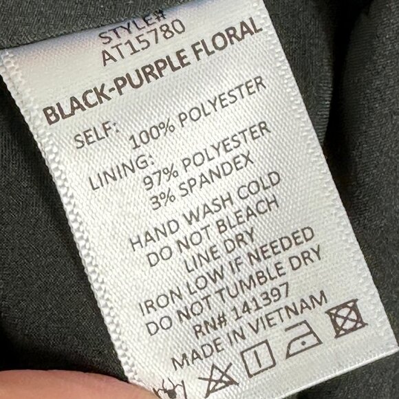 ASTR Shirred Puff Sleeve Sweetheart Neck Floral Smocked Top Size Medium Boho M - Picture 10 of 16